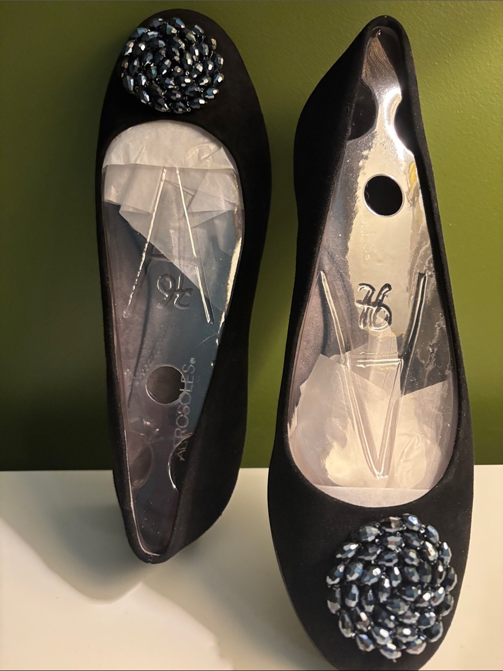 NEW - AEROSOLES Black Suede Round-Toe Ballet Flats with Jeweled Floret on Toe